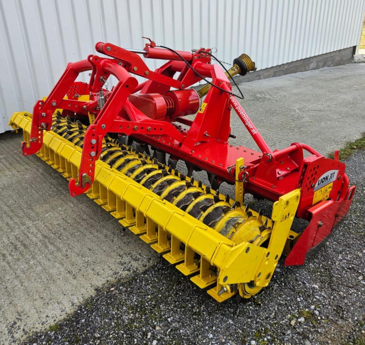 Pöttinger Lion 301 Kreiselegge mit Hitch 2