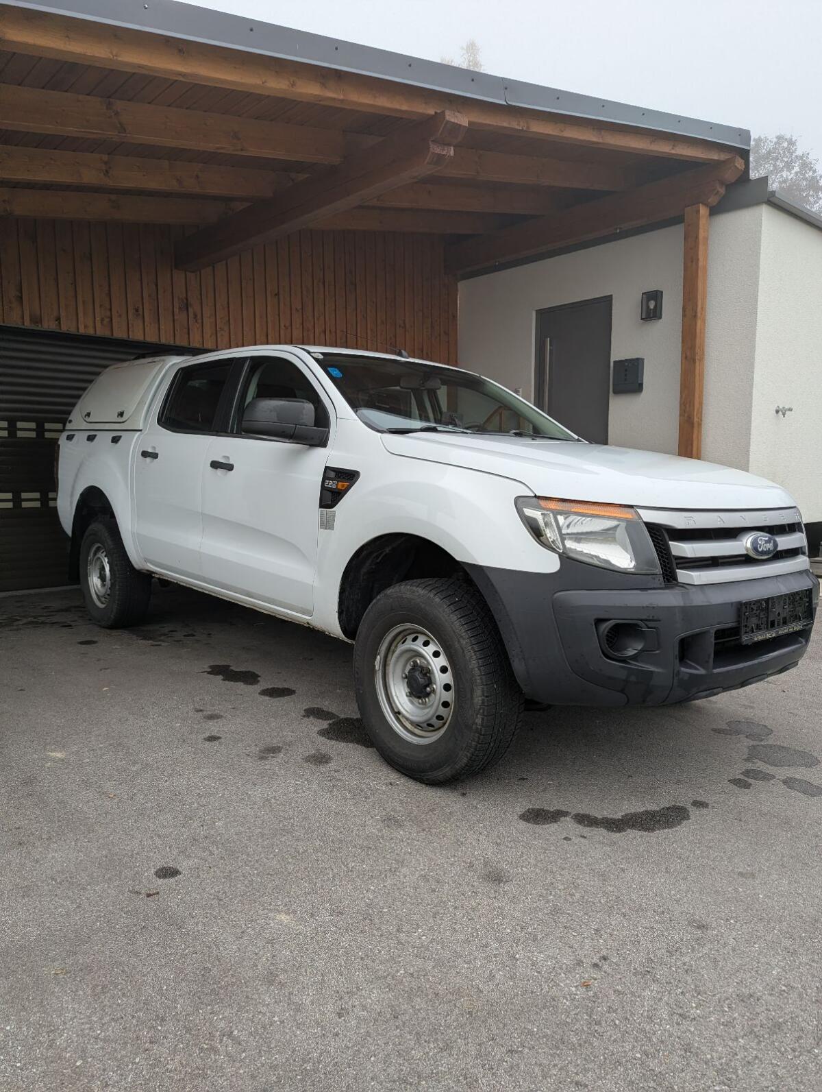 Ford Ranger 2.2L 163.000 km Bj. 2014 Unterbodenschutz + Bremsen neu 2