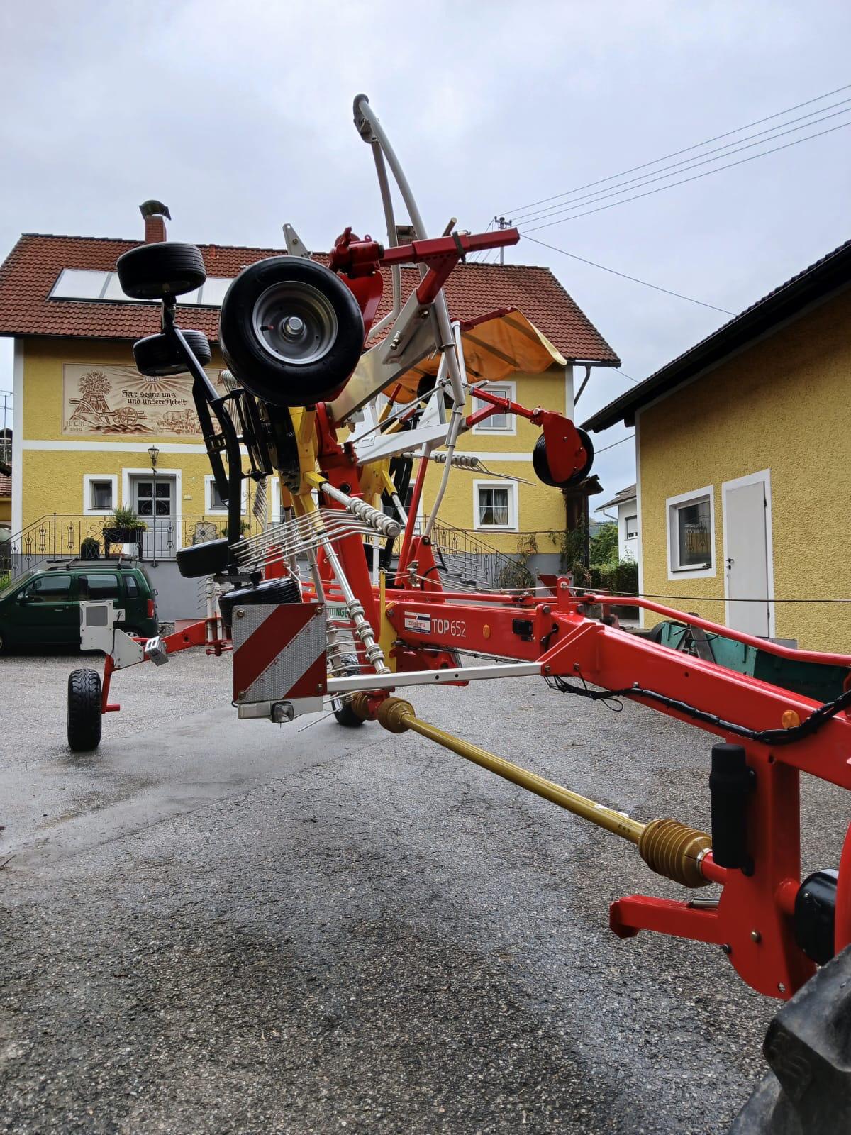 Pöttinger Seitenschwader Top 652 2