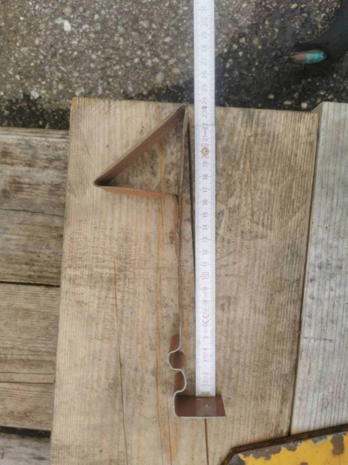 Schneestopper für Hausdach 2