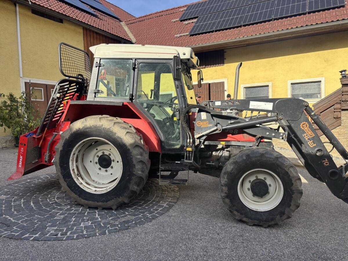 Steyr 968 mit Hauer Frontlader 3