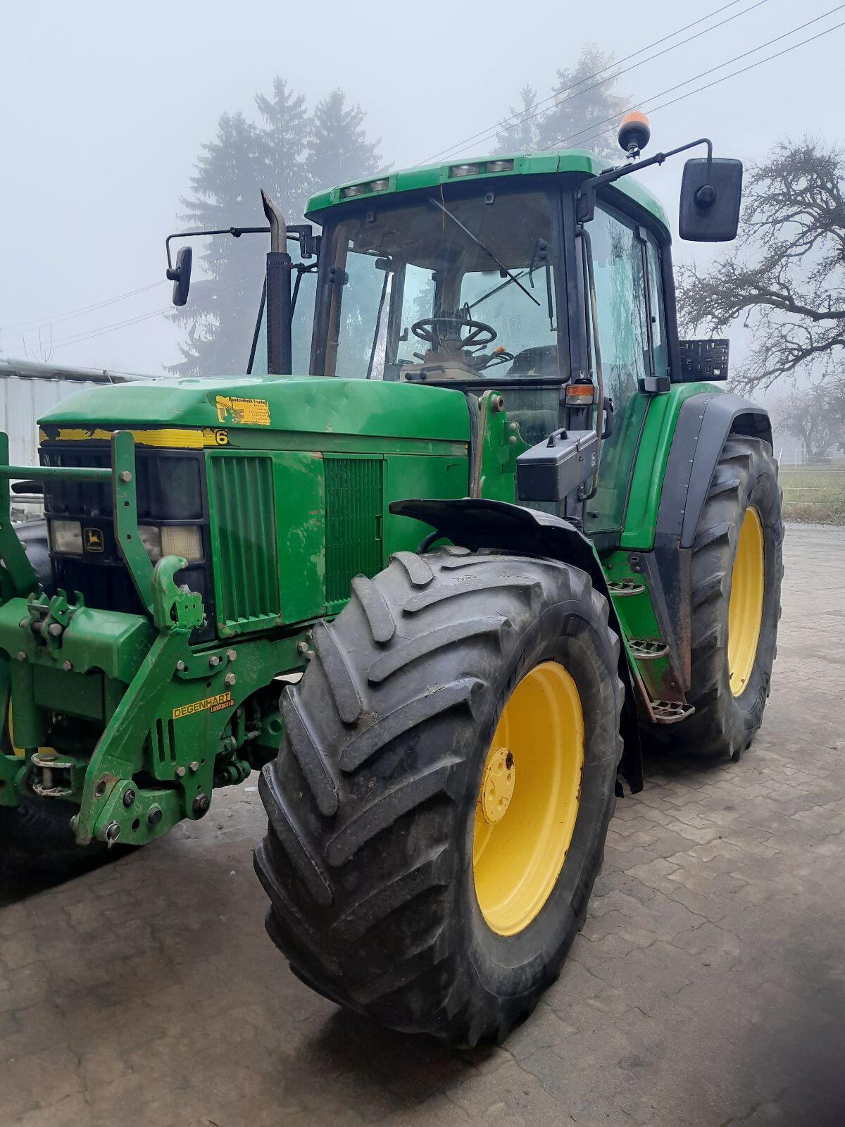 John Deere 6810 Premium 1