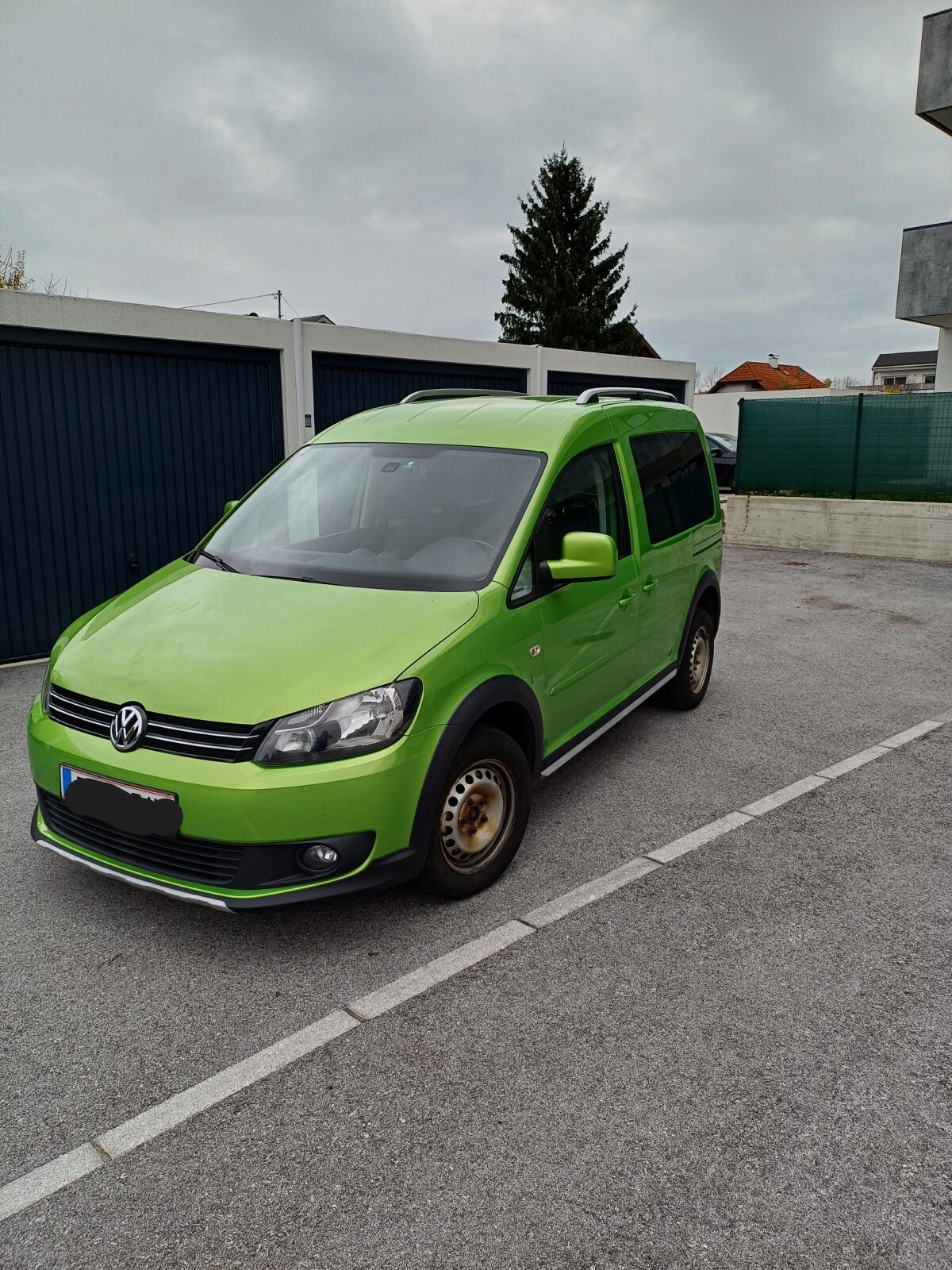 VW Caddy Kombi Cross 1,6 TDI DPF Kombi/Family Van 3