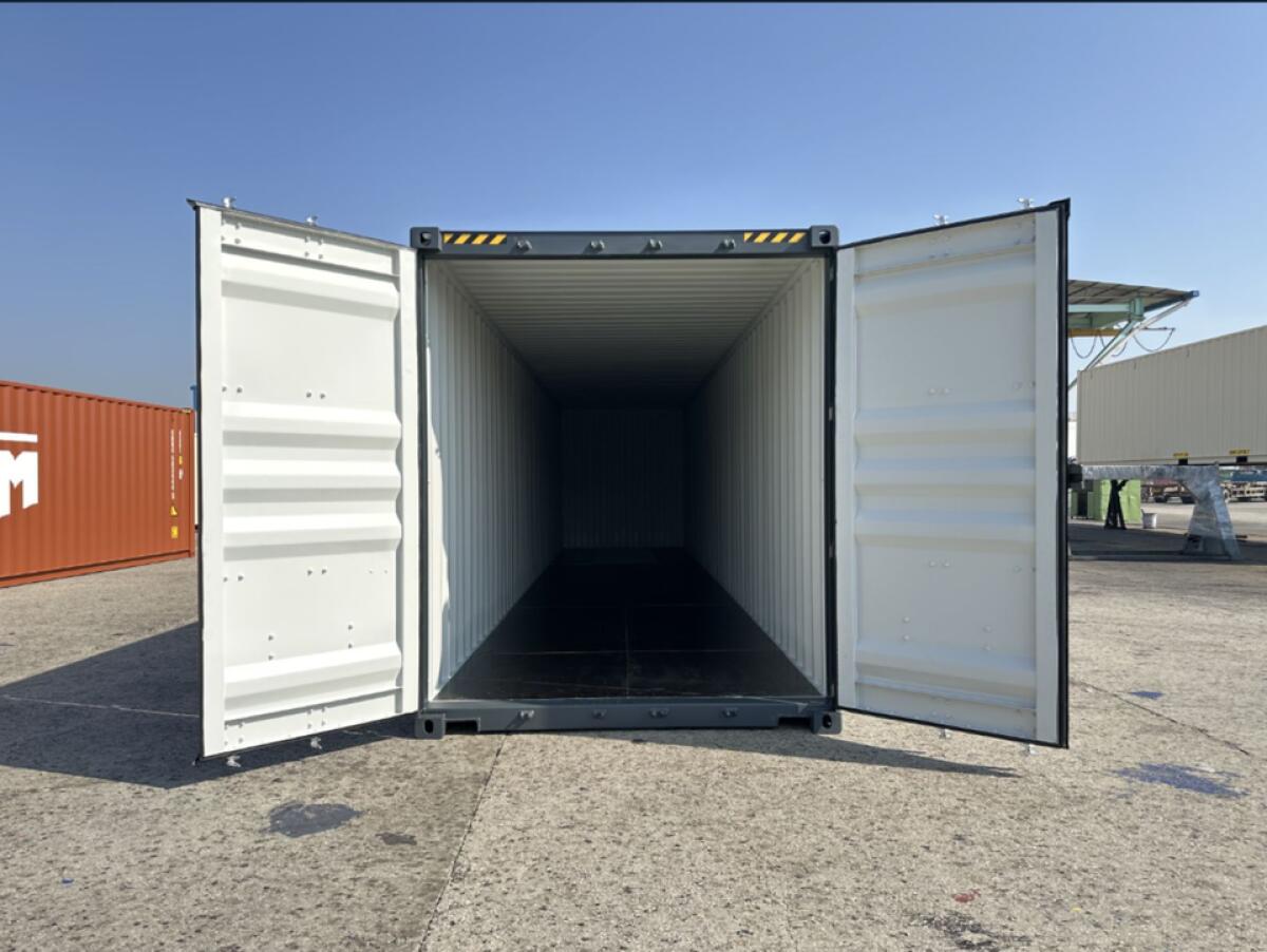 Standard 40 Fuß Container 3