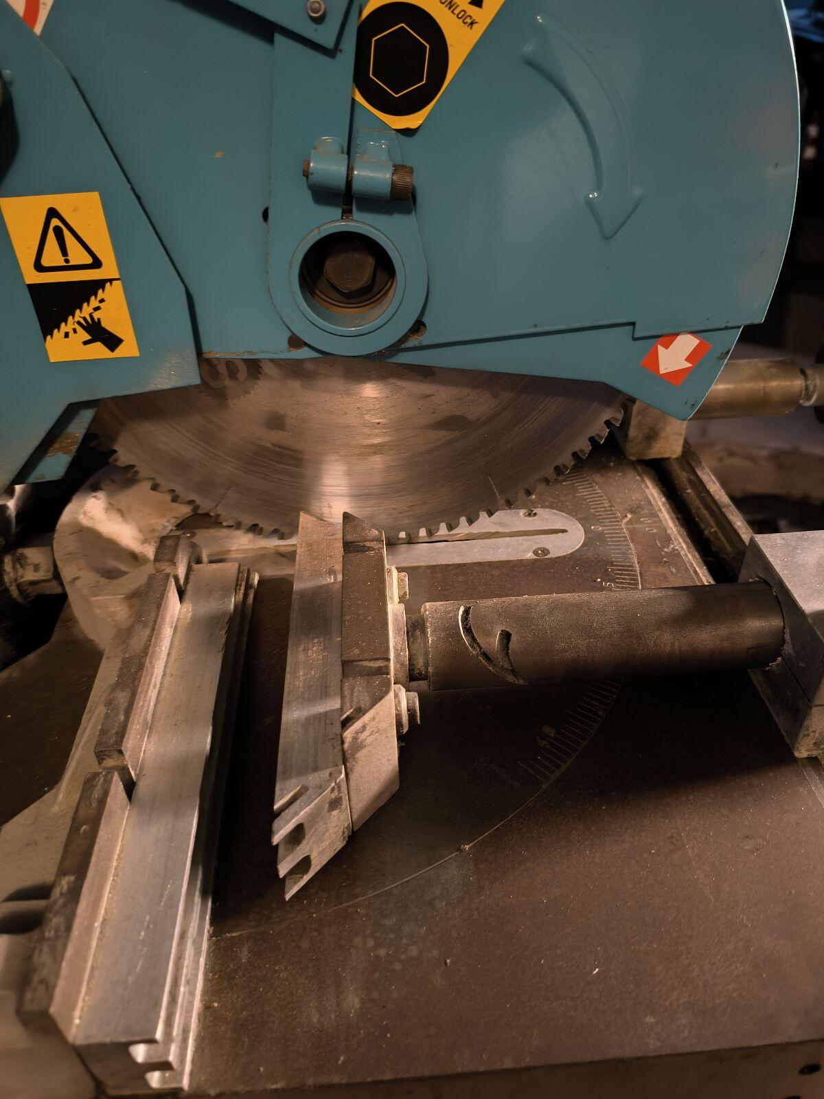 Alu Kreissäge Velox 350 24v 3