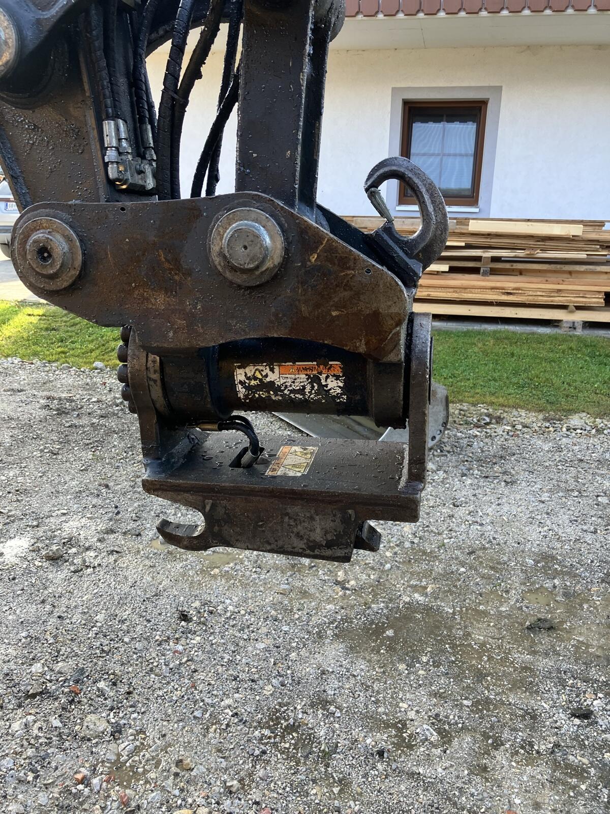 PowerTilt 6-10 t Bagger 2