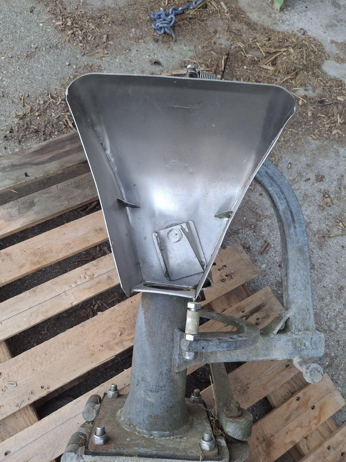 Möscha Schwenkverteiler Pendelverteiler Gülleverteiler Duomö 1