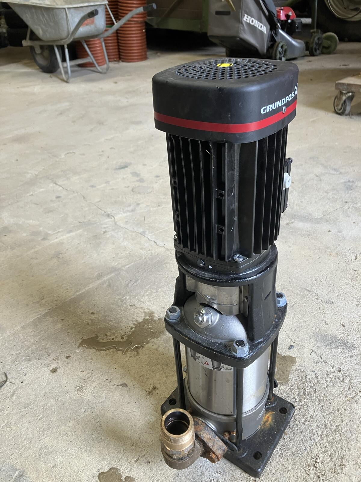 Wasserpumpe Grundfos 1