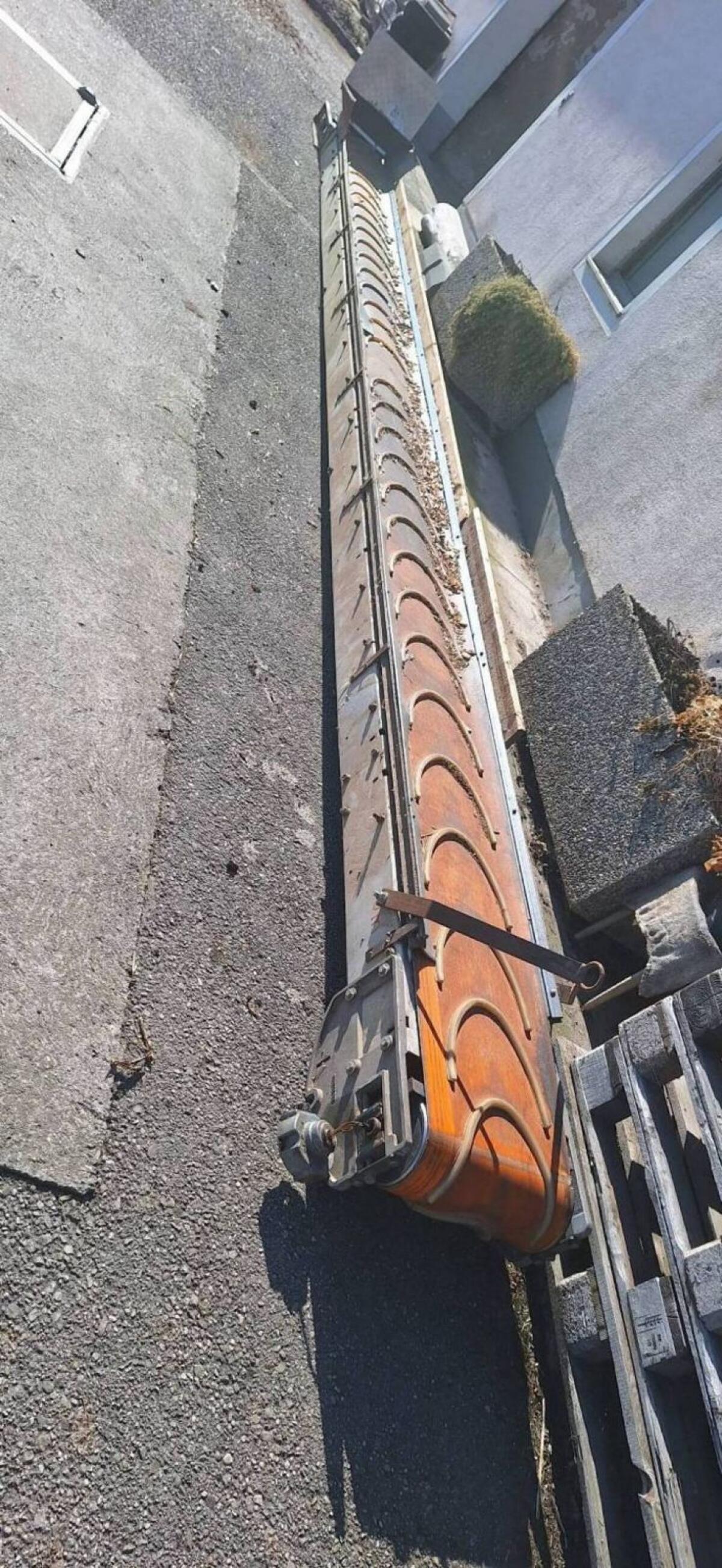 Verkaufe Förderband 8 m 1