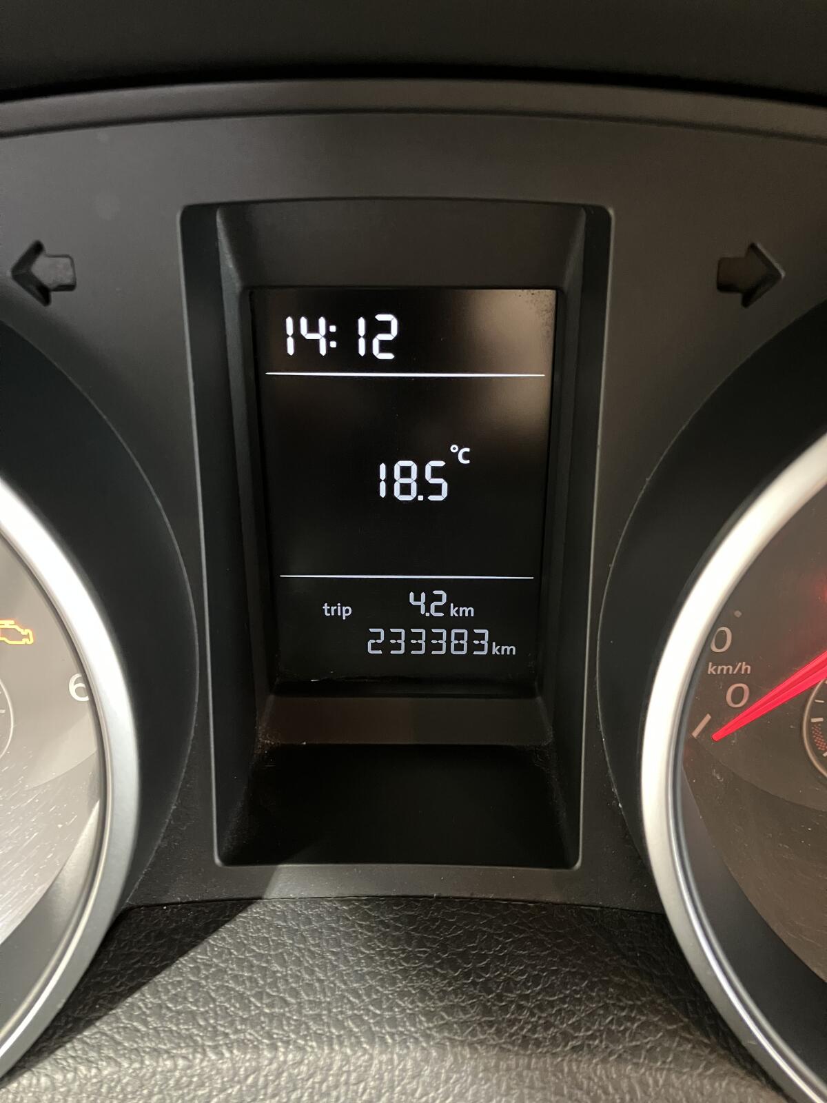 VW Golf Variant Comfortline 1,6 TDI DPF Kombi 3