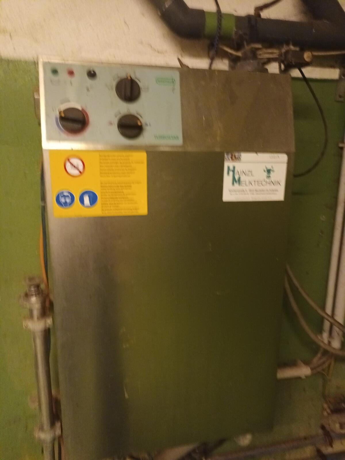 8er Melkstand mit Waschautomat und Pumpe zu verkaufen 1