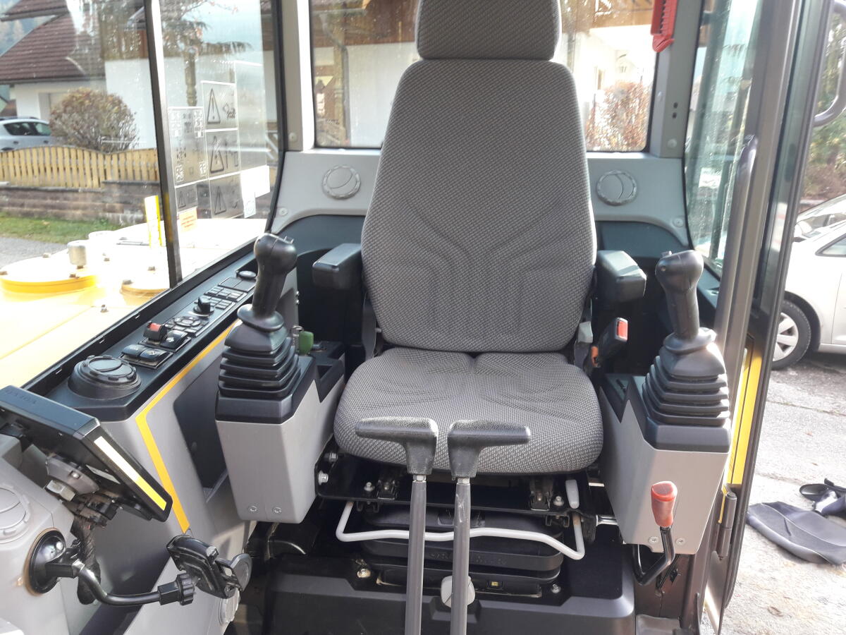 Volvo EC60E Kettenbagger 3