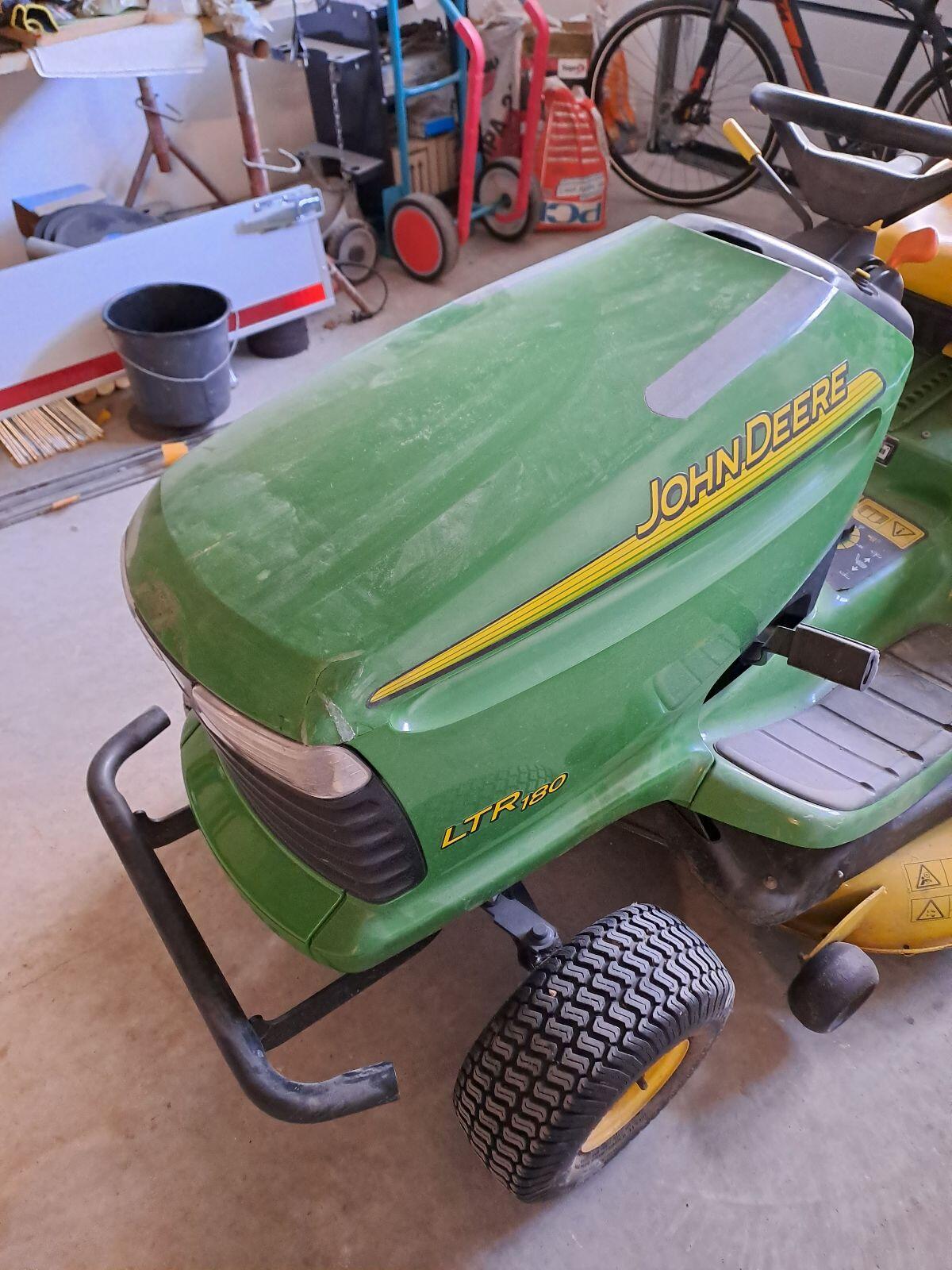 John Deere LTR 180 Rasentraktor 2