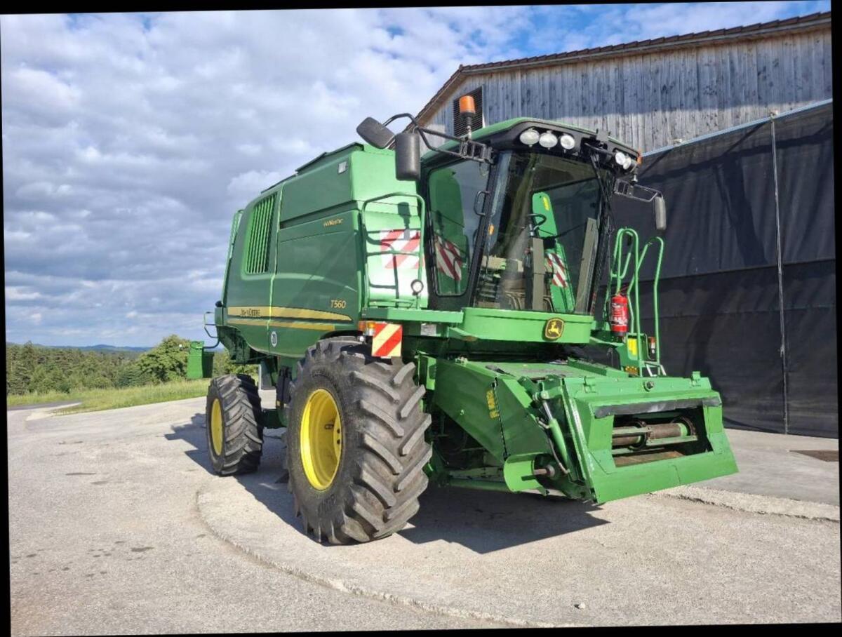 Mähdrescher John Deere T560 Hillmaster, 6,7 m 2