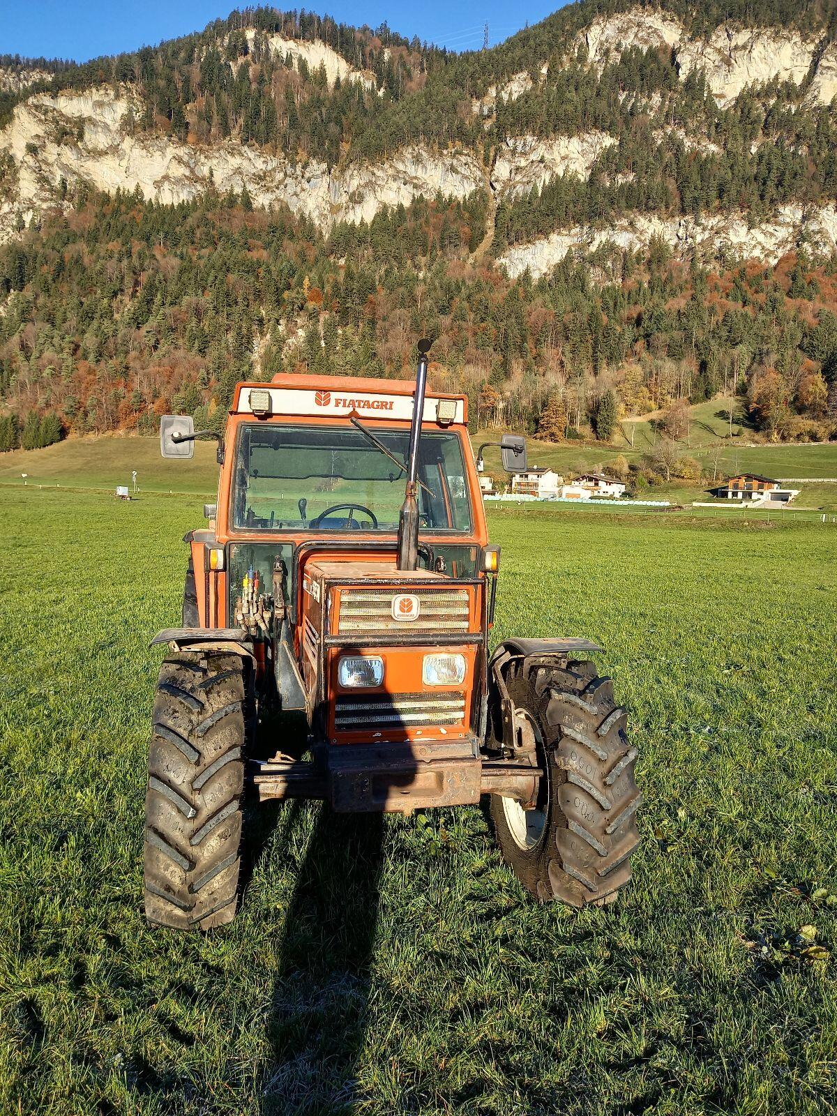 Fiat 80 90 Hilo mit Frontlader 3