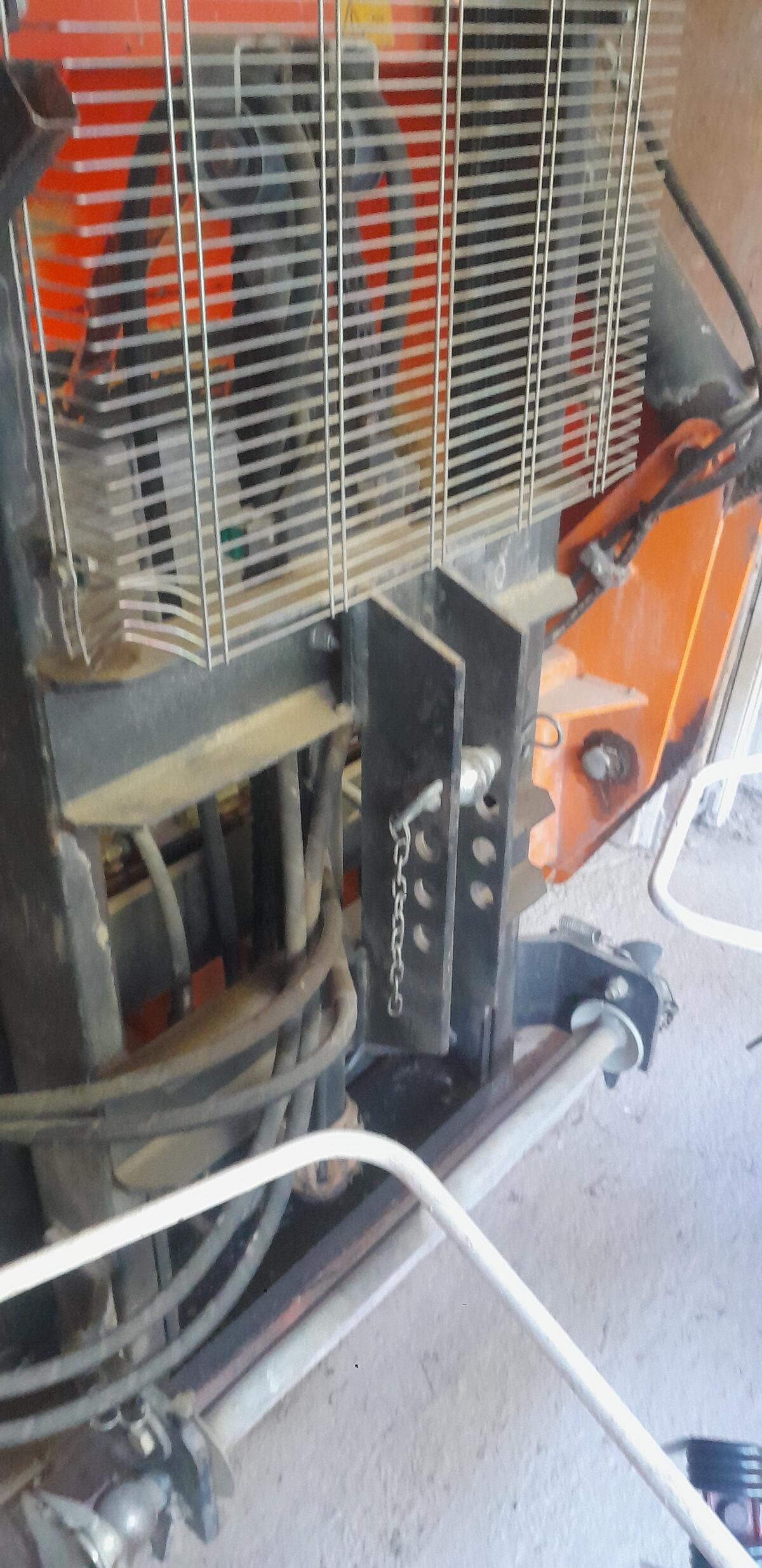 Silozange inkl. Hubgerüst Parmiter SGP 300 2