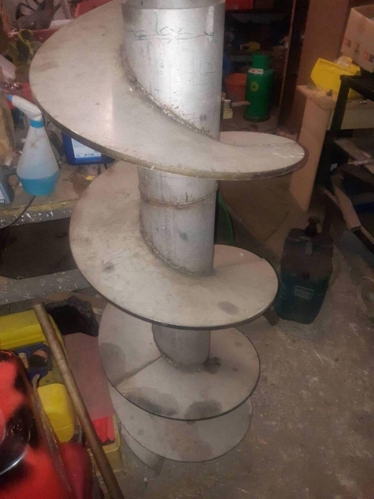 Schnecke-Futterschieber Niro 1