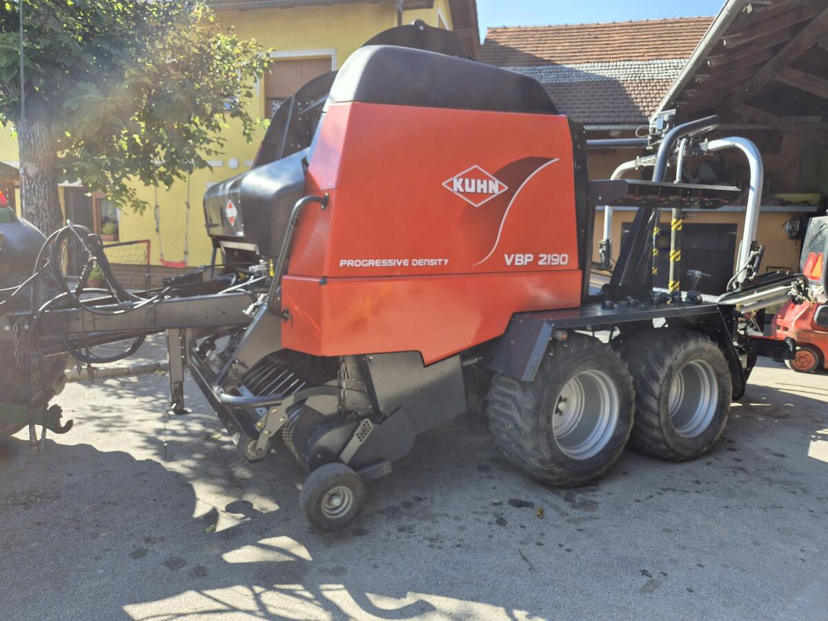 KUHN VBP 2190 OC Ballenpresse 2