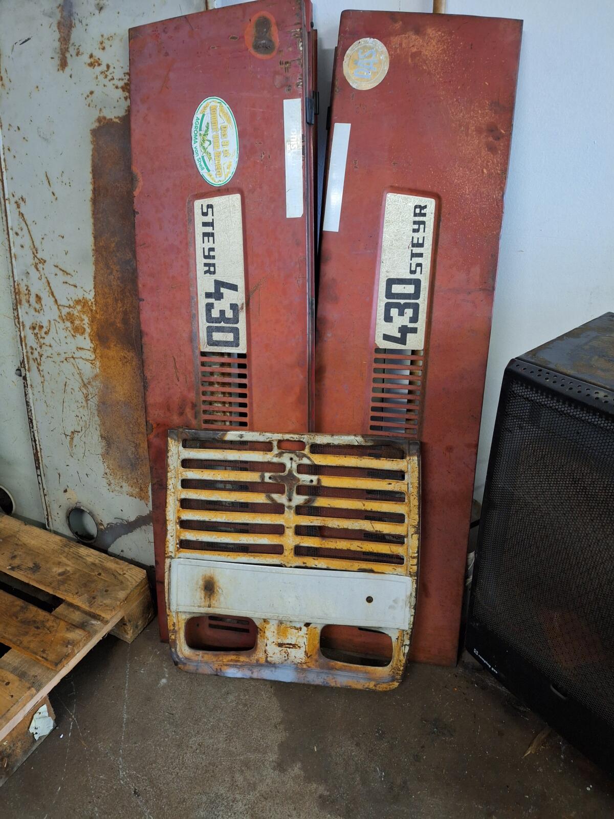 Steyr 430 Traktorteile 3