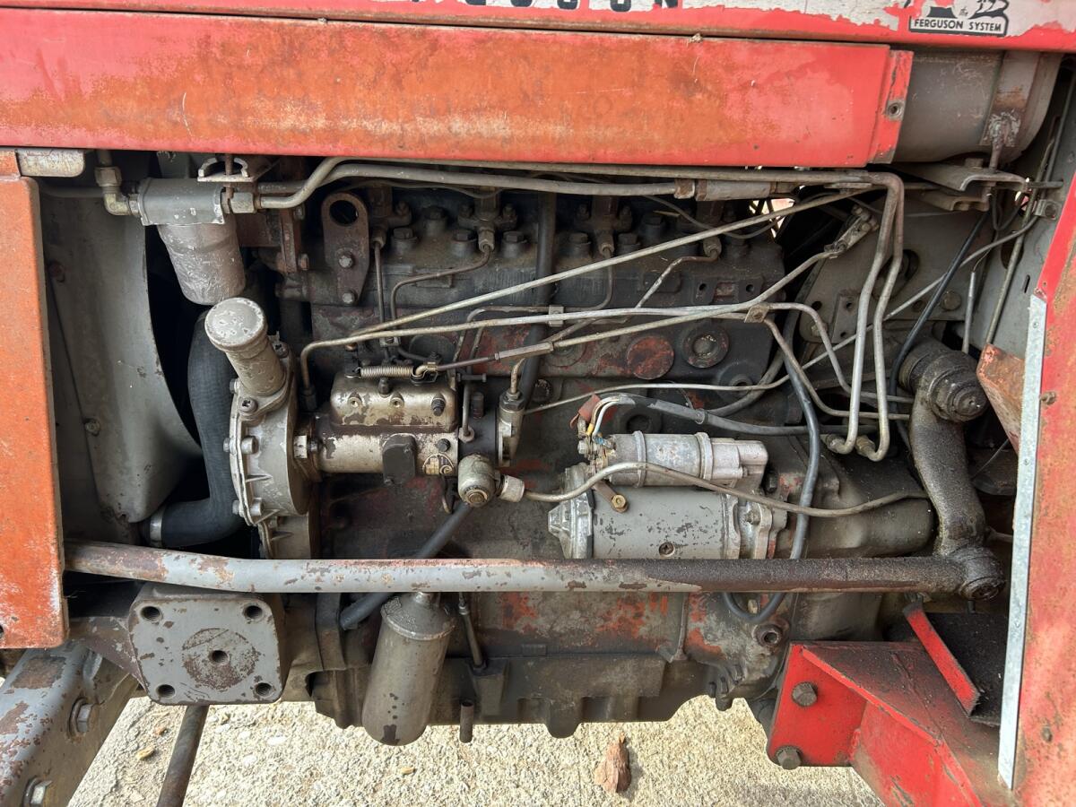 Ferguson 168 Traktor 2