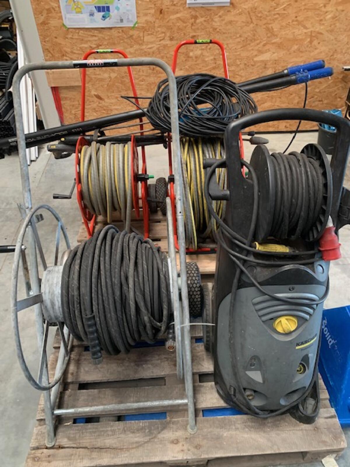 Photovoltaik-Reinigungsgerät Cleantecs mit Zubehör 2