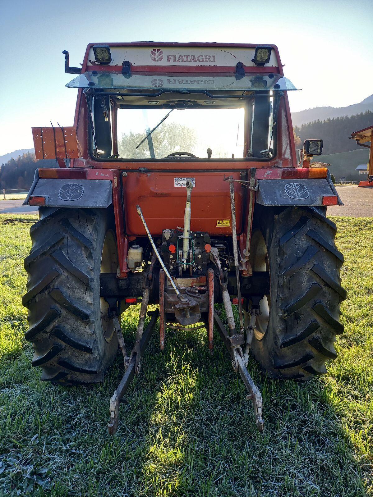 Fiat 80 90 Hilo mit Frontlader 2