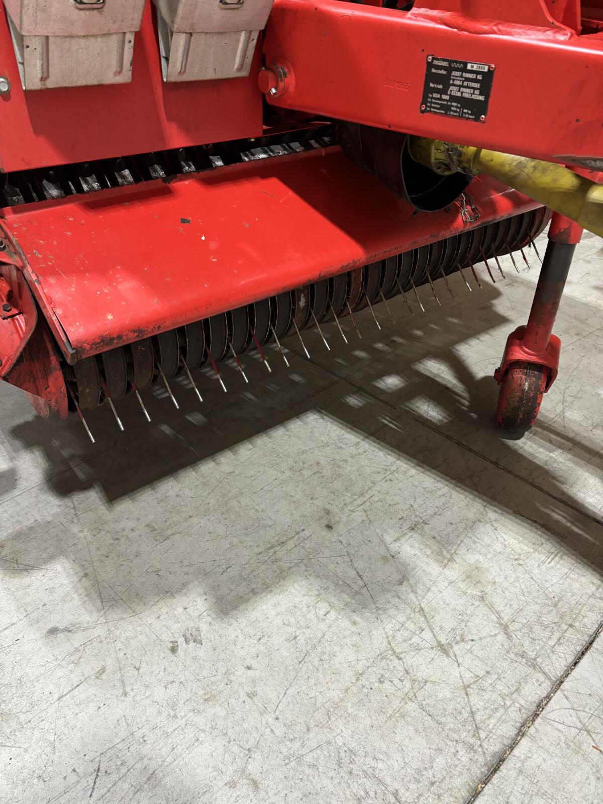 Pöttinger Boss LT Supermatic Tieflader 2