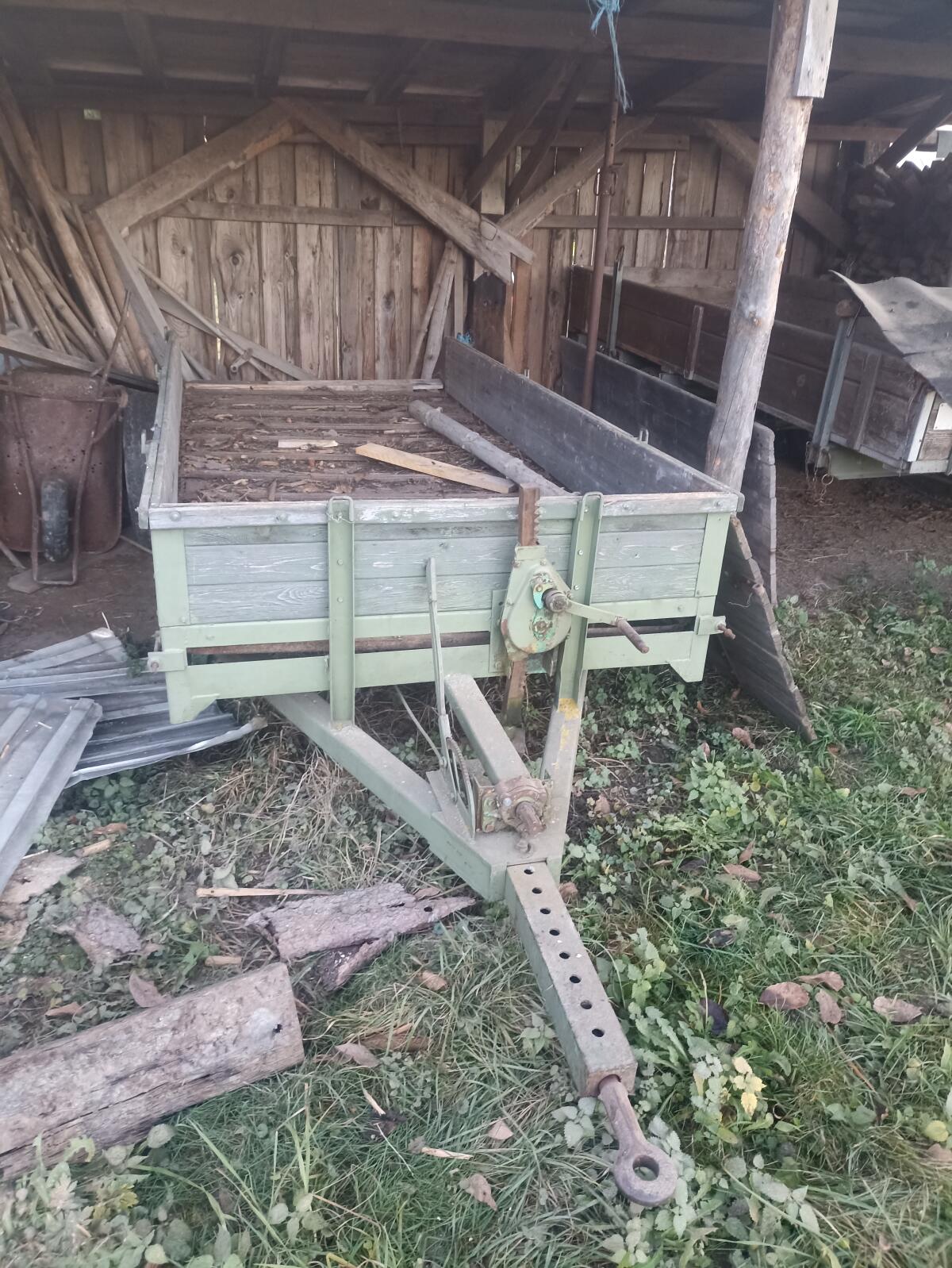 Verkaufe Schicht Bergmiststreuer 3