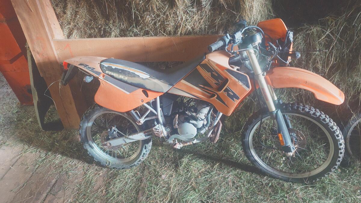 Motorräder zum Ausschlachten 3