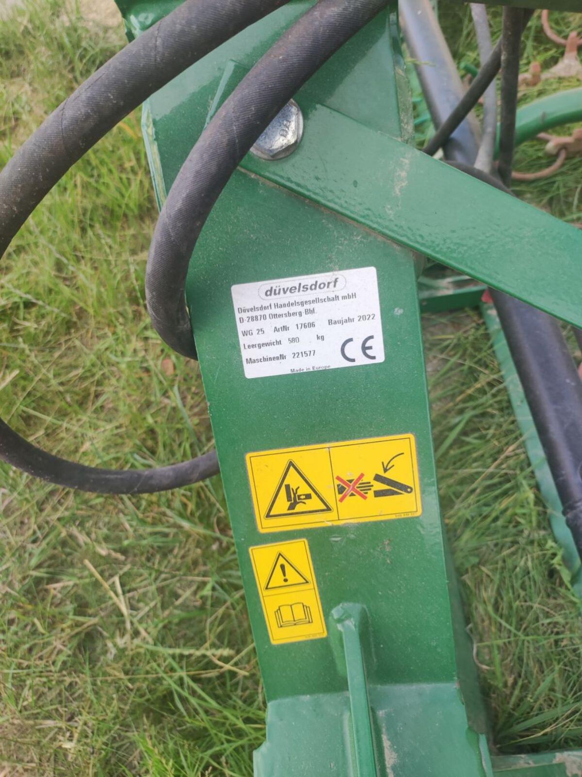 Wiesenegge Düvelsdorf – 6 m, 4-reihig, hydr. klappbar 2