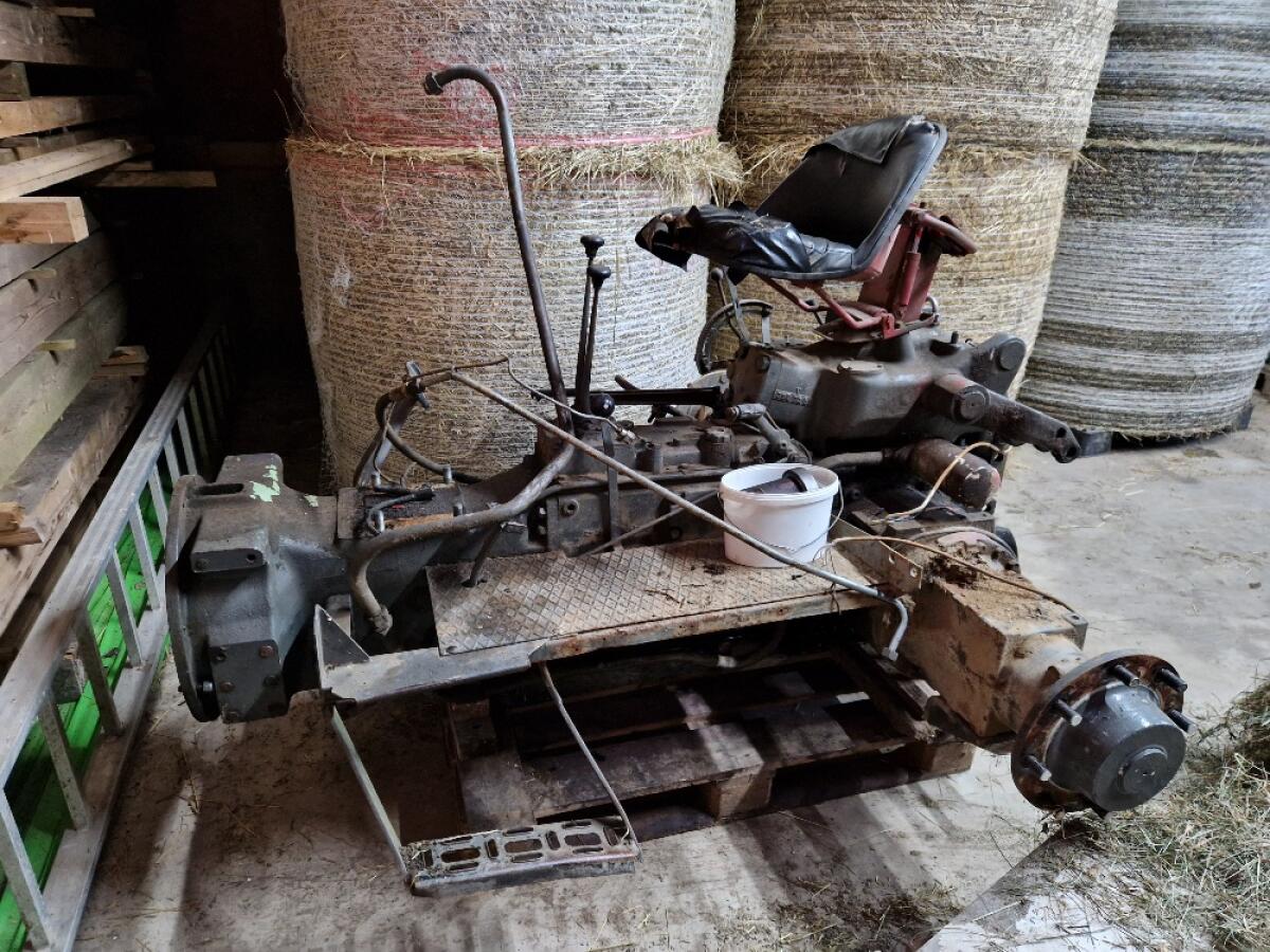 Steyr Plus 988 Schlachtfahrzeug 1