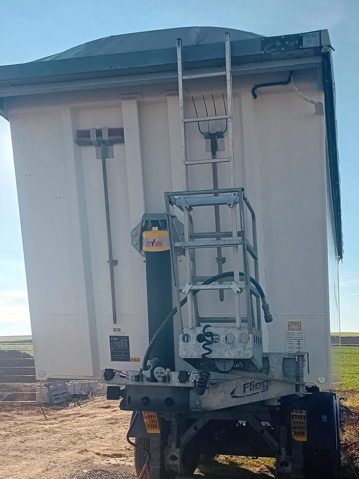 Fliegl 3-Achs Hinterkipp Sattelauflieger DHKA 390 3