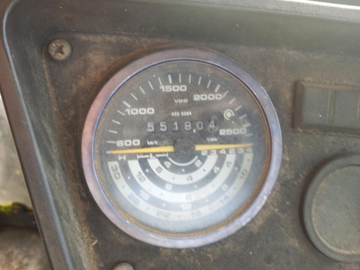 Deutz DX 3.50 mit Frontlader 3