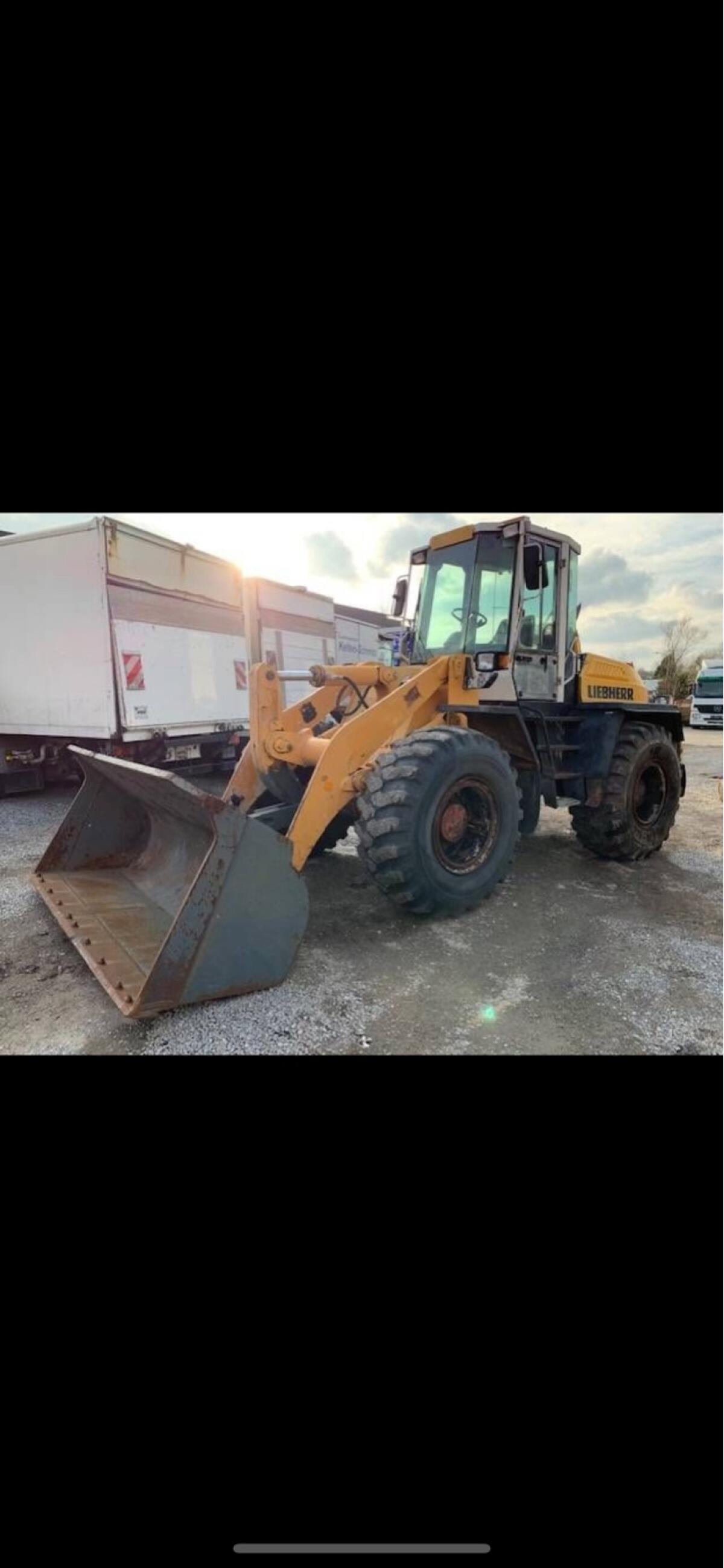 Liebherr 522 Radlader 2