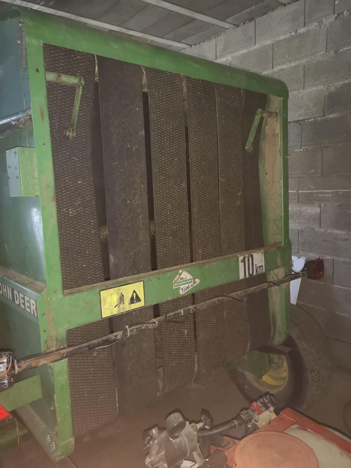 Ballenpresse John Deere 545 3