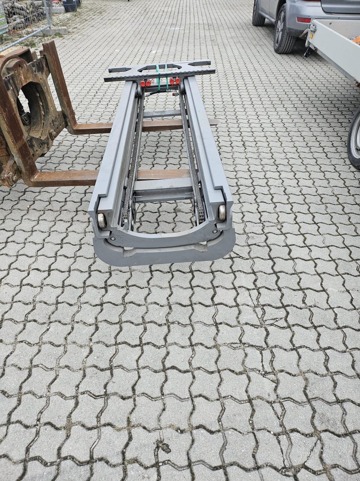 Jungheinrich Hubmast für Gabelstapler zu verkaufen 2