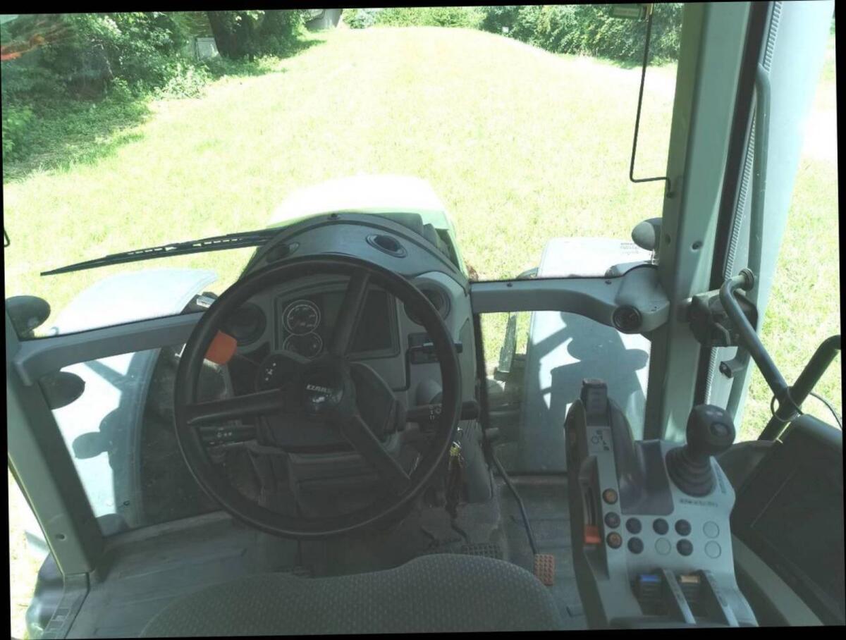 Claas Arion 640 Cebis 3