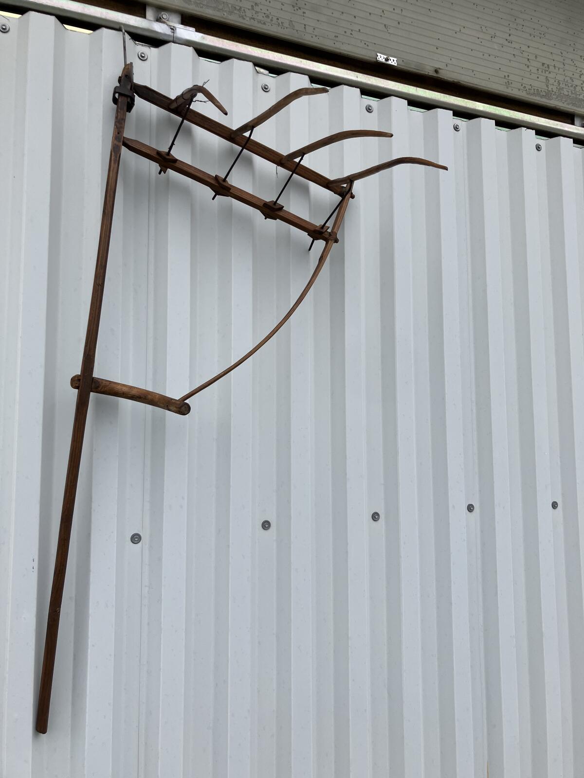 Biete 3 Stk. edle antike Holzware (Deko) 3