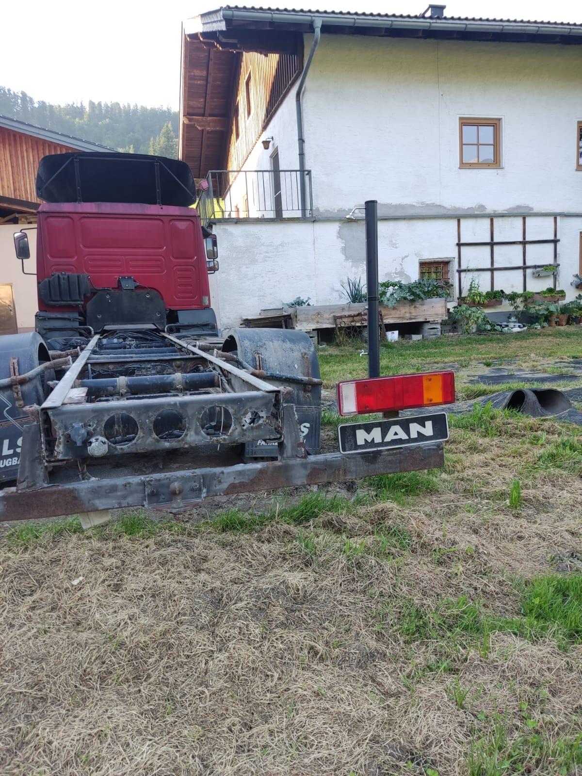 Verkaufe Lkw MAN 8.224 2