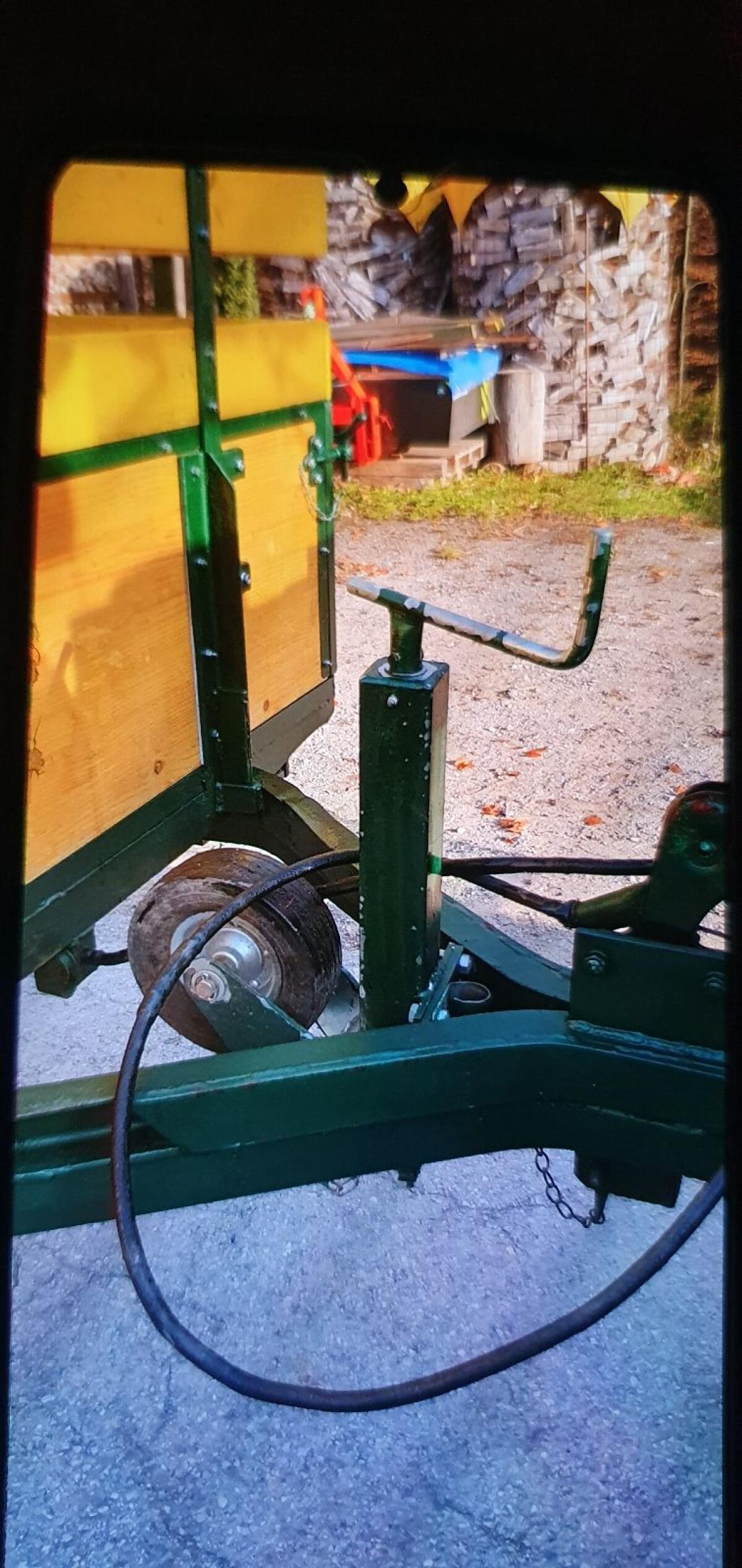 Oldtimer Anhänger Traktor Anhänger gebremst 2