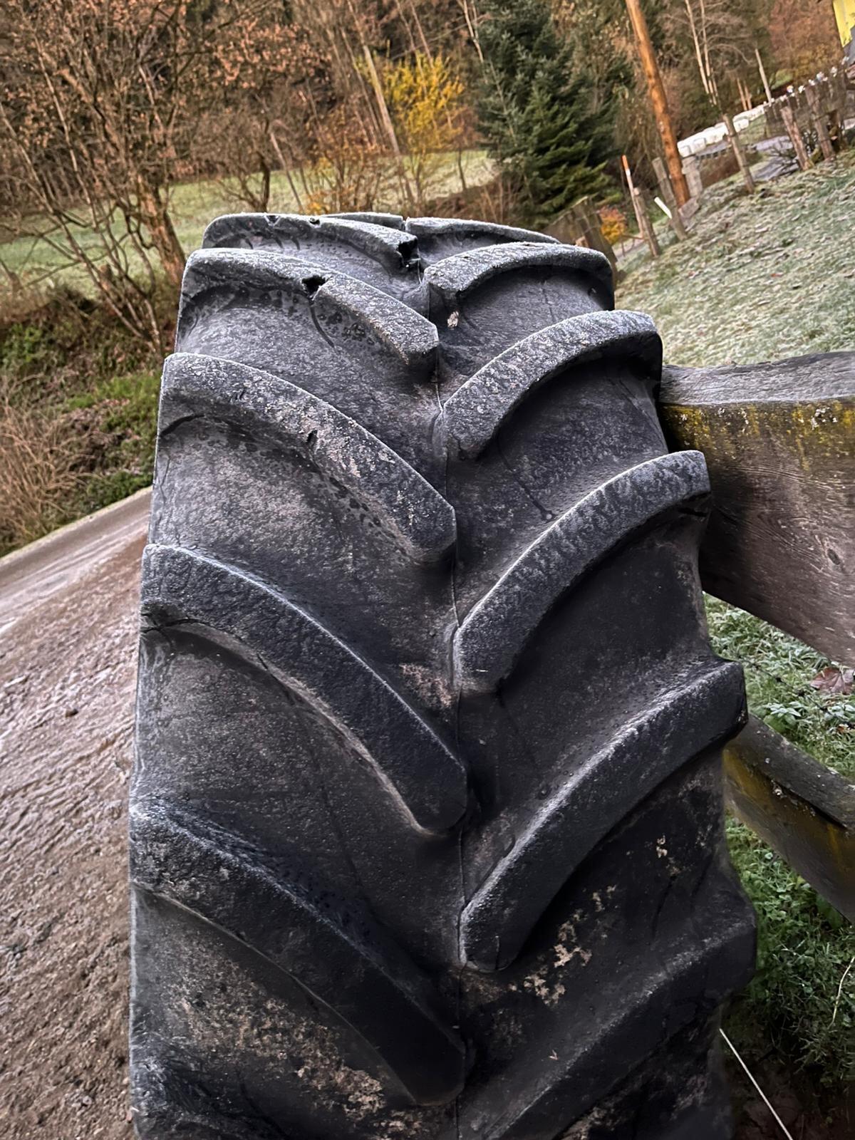 Traktorreifen Firestone 600/65R38 3