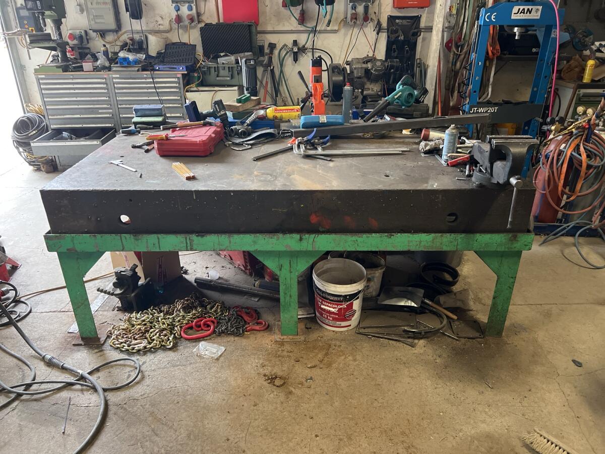 Schweißtisch 1