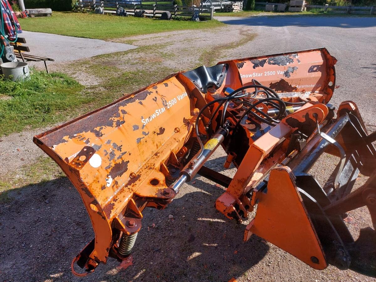 Vario Schneepflug 250 3