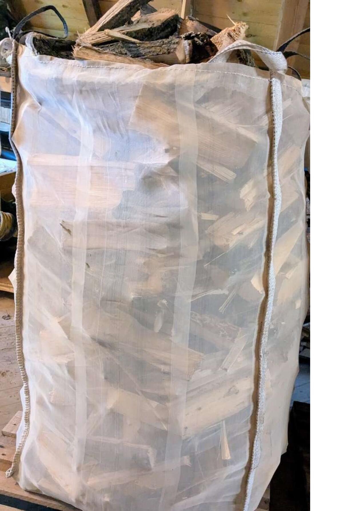 Trockenes Brennholz - Fichte & Bauholz - geschnitten auf 33 cm 2