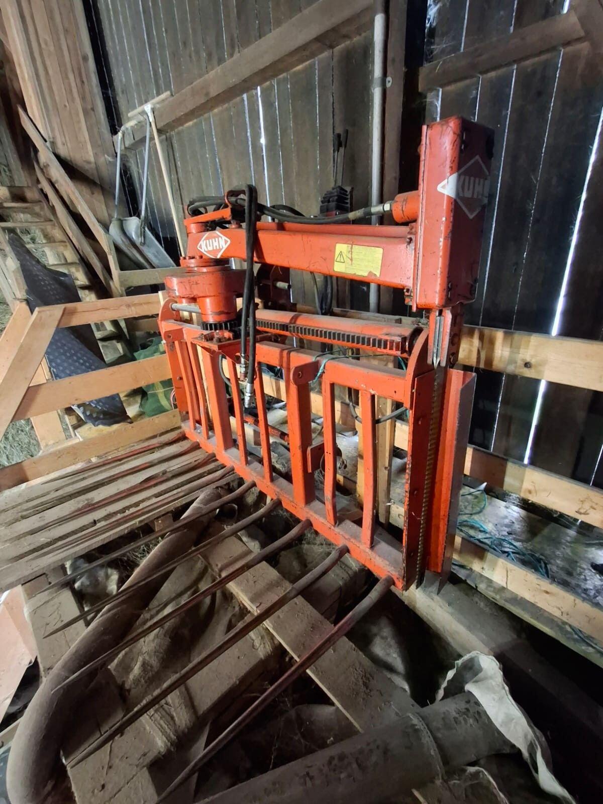 Mehrere landwirtschaftliche Maschinen 2