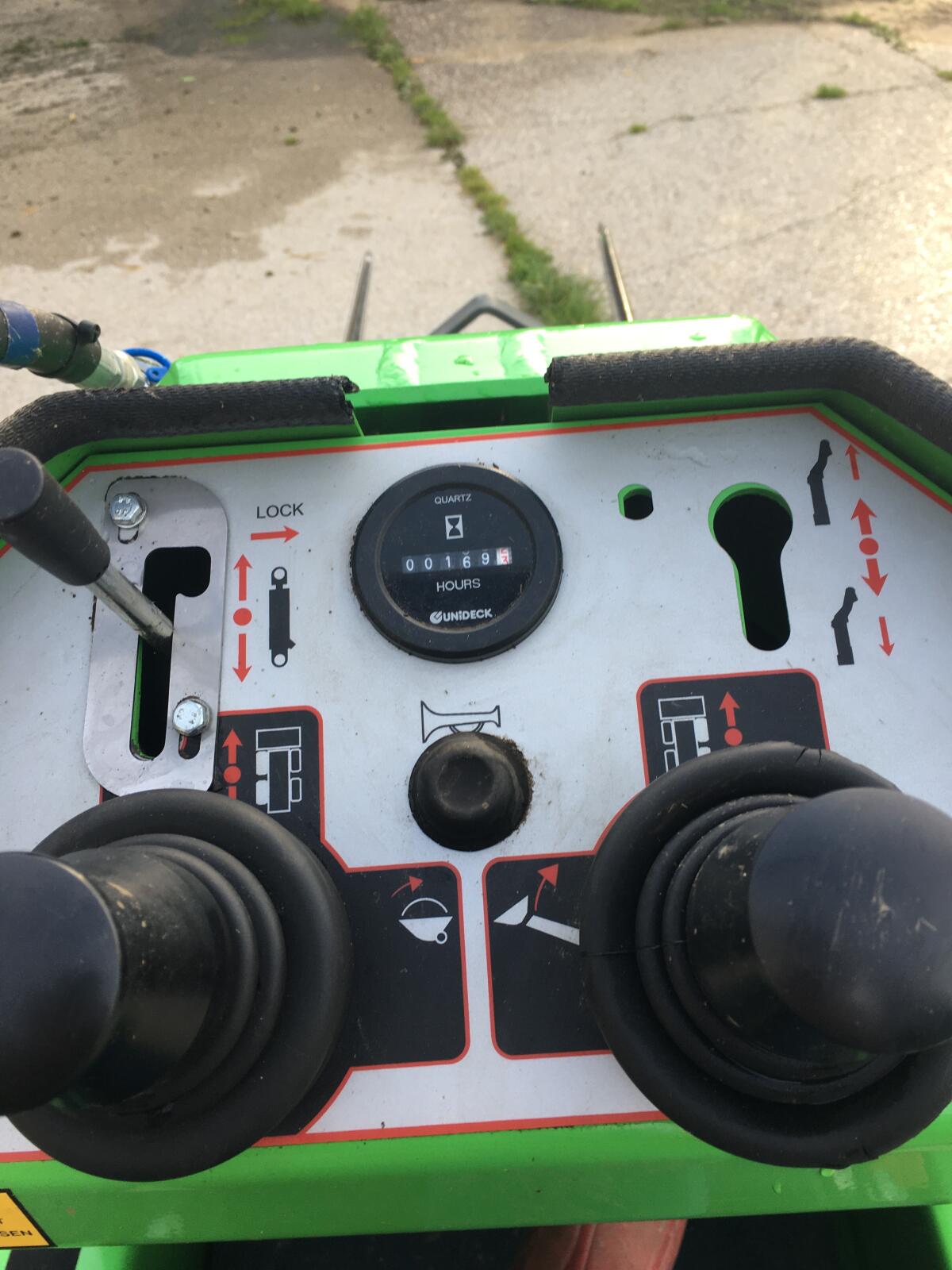 Avant 313S Hoftrac 2