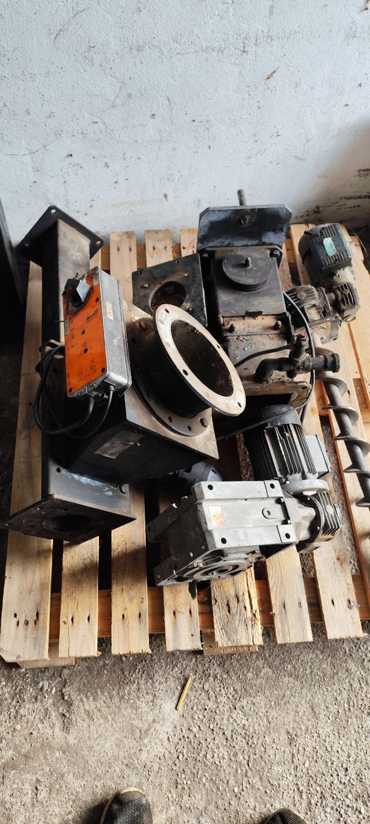 Fröhling Hackschnitzel, Scheitholz, Heizung Turbomatic 35 3