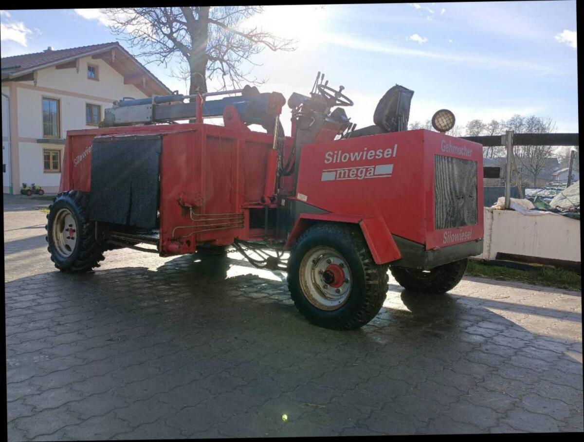 Gehmacher Silowiesel Selbstfahrer Silokamm 2
