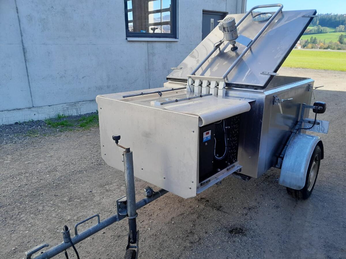 Milchtank fahrbar, Milchwanne 800 l Fassungsvermögen 3