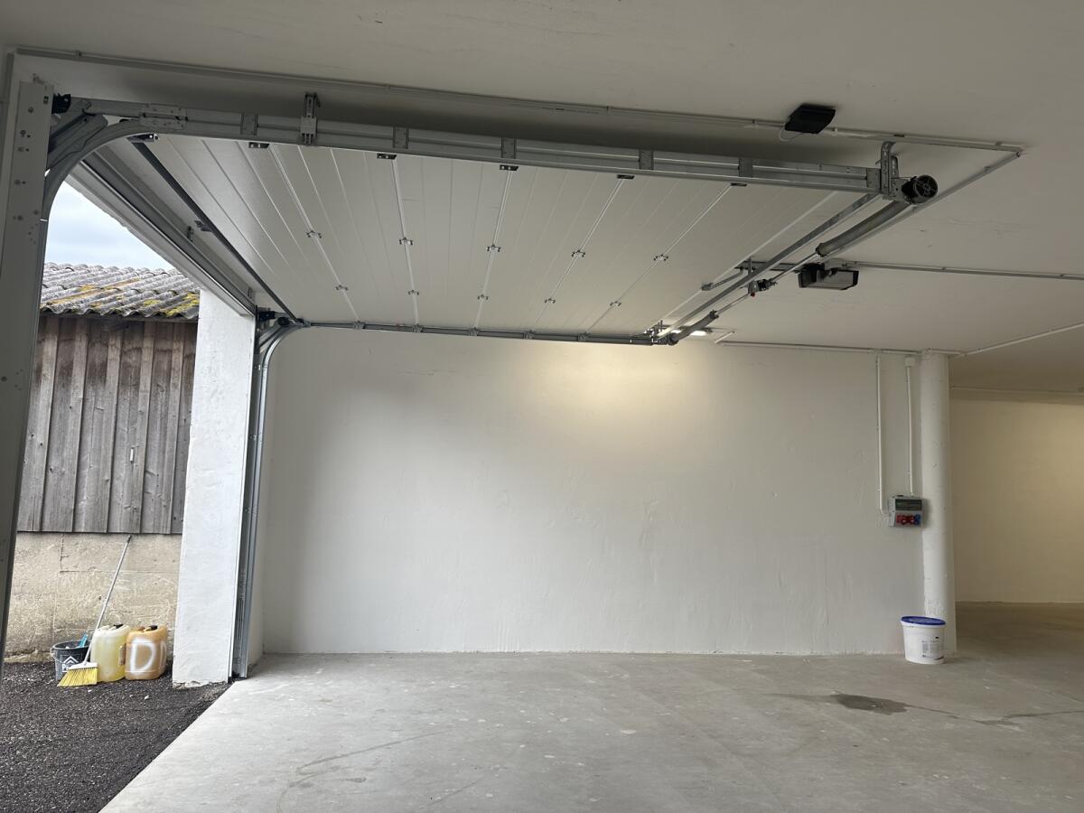 Lagerhalle Einstellhalle zu vermieten 2